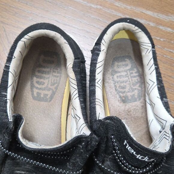 Hey Dude Wally Youth Stretch Black Slip-On Shoes Y5/6W - Picture 8 of 8